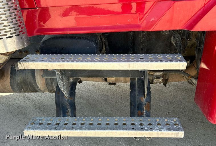 image for item DR4630 2006 Sterling LT9500  ready mix truck