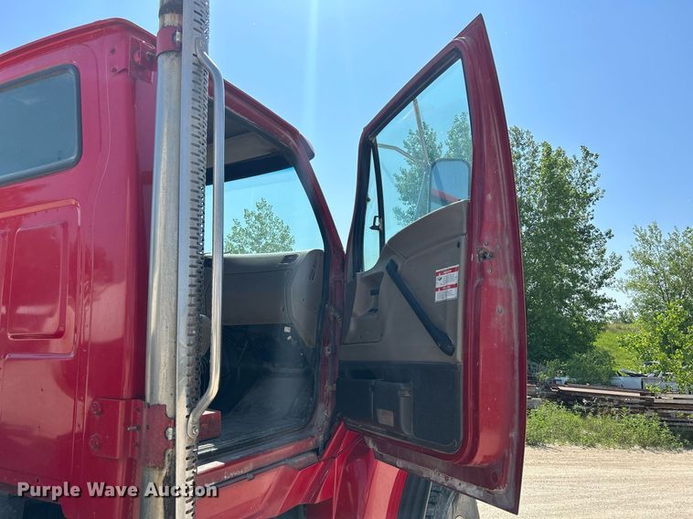 image for item DR4630 2006 Sterling LT9500  ready mix truck