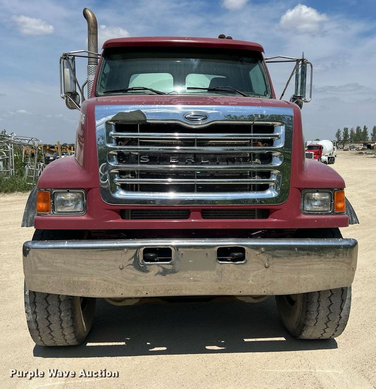 image for item DR4631 2007 Sterling L9511  ready mix truck
