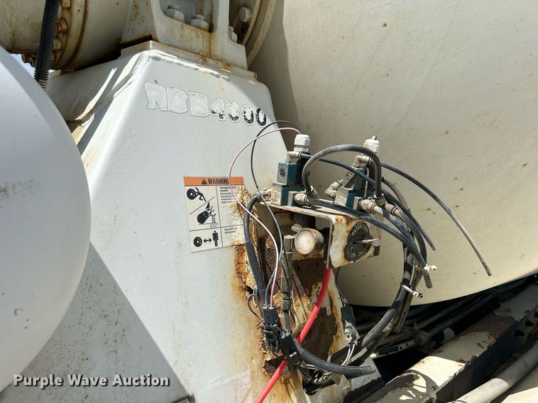 image for item DR4631 2007 Sterling L9511  ready mix truck