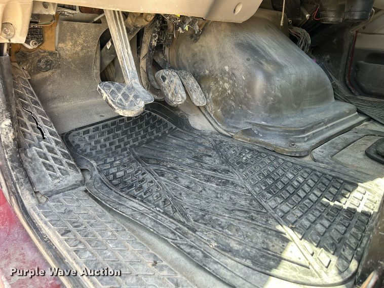 image for item DR4631 2007 Sterling L9511  ready mix truck