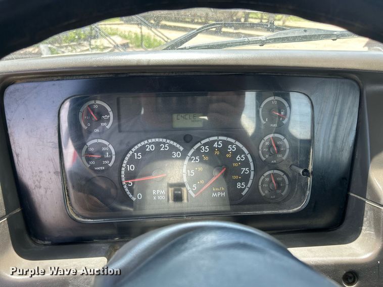 image for item DR4631 2007 Sterling L9511  ready mix truck