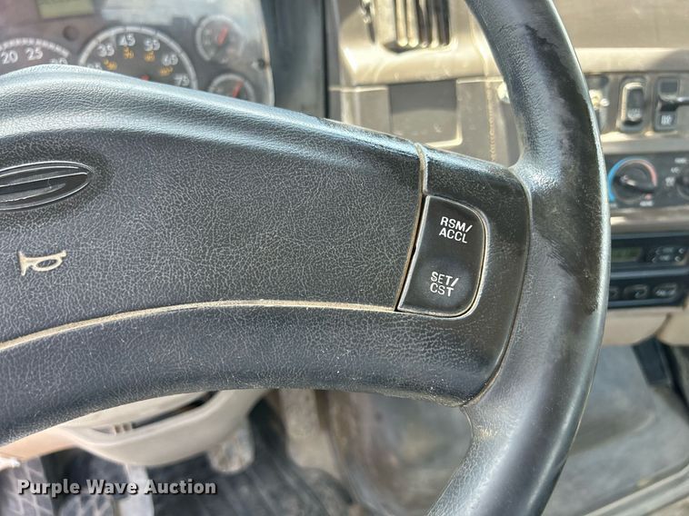 image for item DR4631 2007 Sterling L9511  ready mix truck