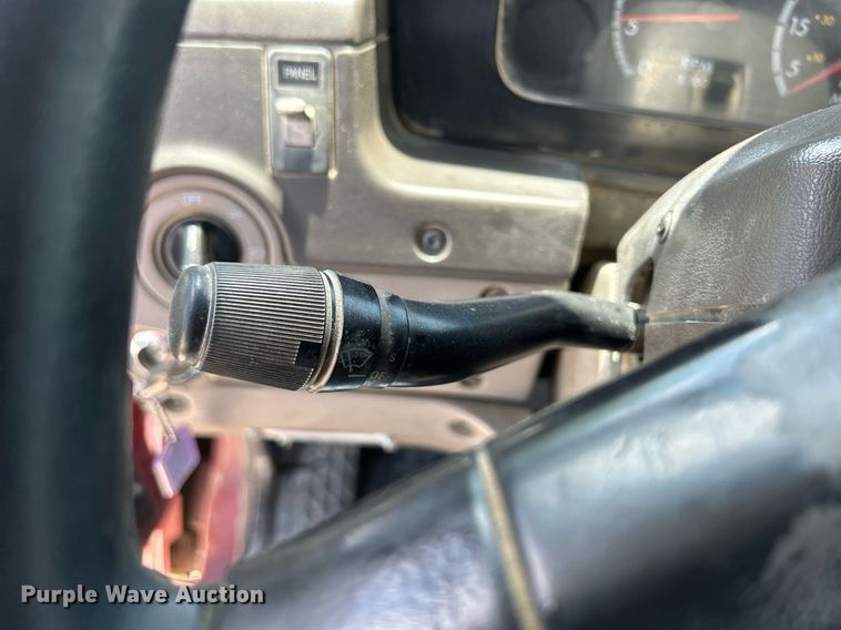 image for item DR4631 2007 Sterling L9511  ready mix truck