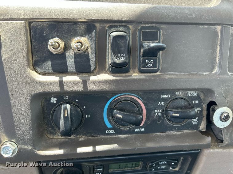 image for item DR4631 2007 Sterling L9511  ready mix truck