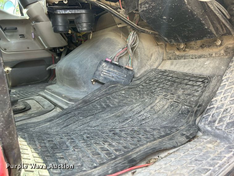 image for item DR4631 2007 Sterling L9511  ready mix truck