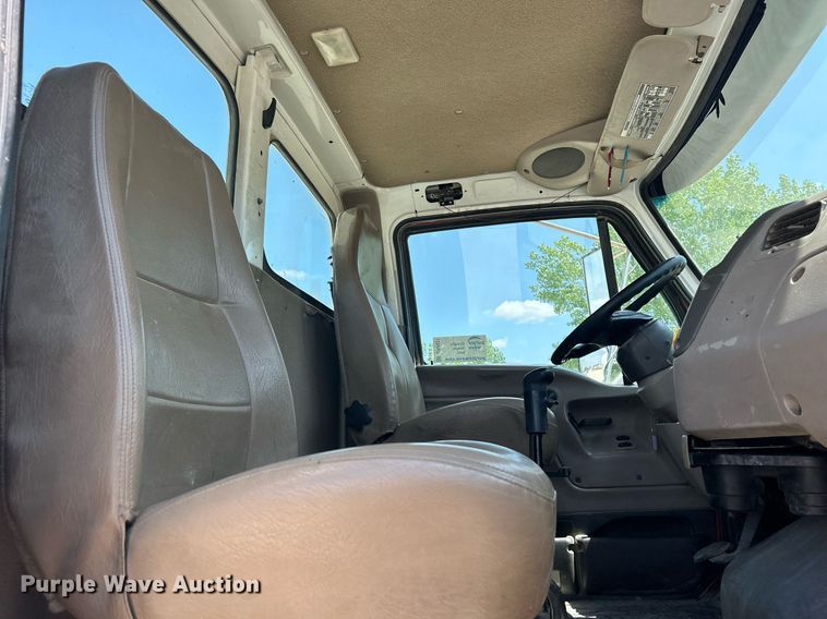 image for item DR4631 2007 Sterling L9511  ready mix truck