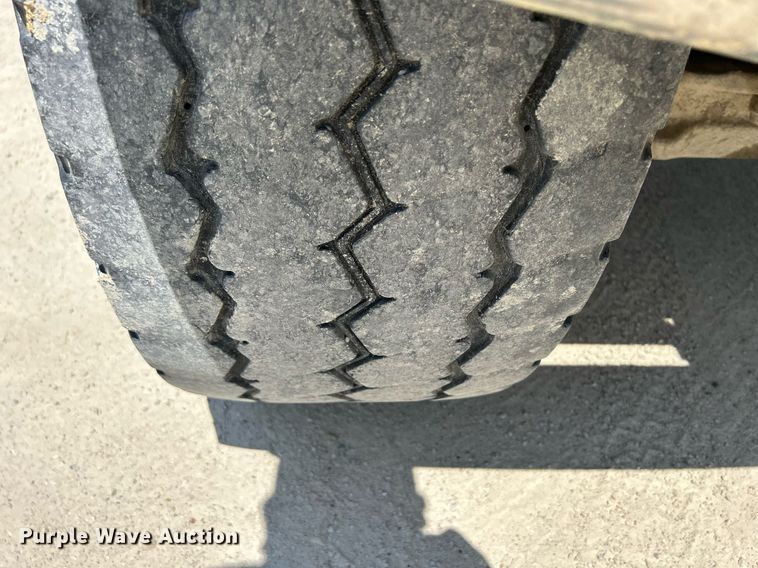 image for item DR4631 2007 Sterling L9511  ready mix truck