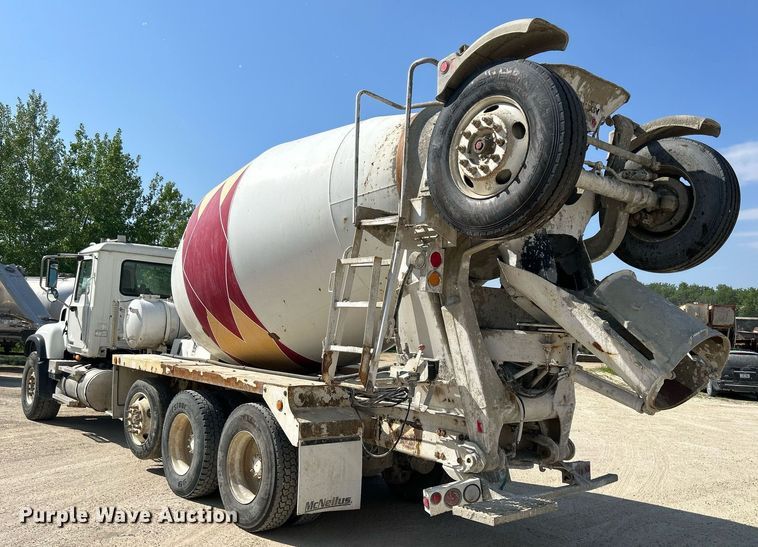 image for item DR4632 2007 Mack CV513 Granite  ready mix truck