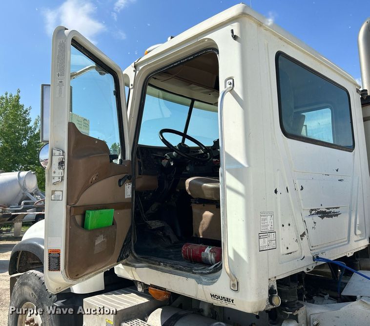 image for item DR4632 2007 Mack CV513 Granite  ready mix truck