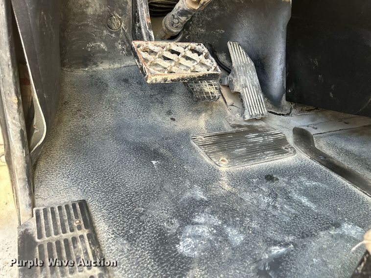 image for item DR4632 2007 Mack CV513 Granite  ready mix truck