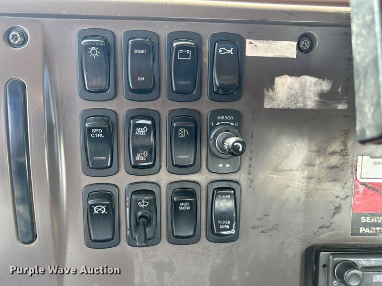 image for item DR4632 2007 Mack CV513 Granite  ready mix truck