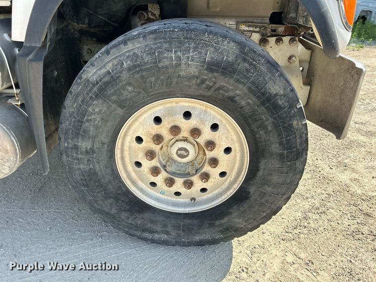 image for item DR4632 2007 Mack CV513 Granite  ready mix truck