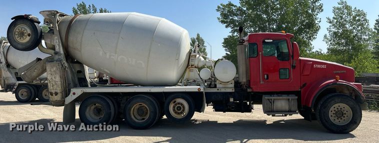 image for item DR4633 2003 Kenworth W900  ready mix truck