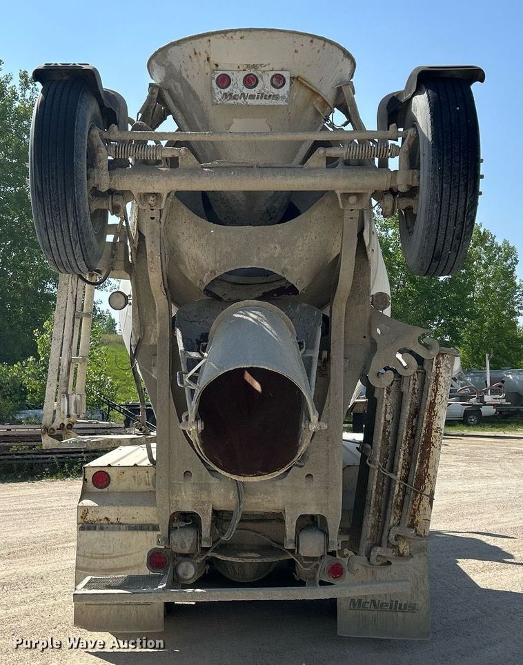 image for item DR4633 2003 Kenworth W900  ready mix truck