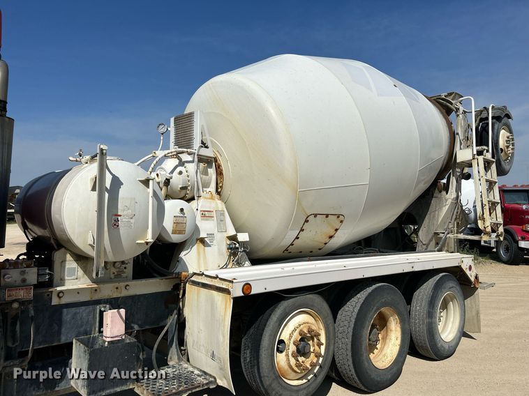 image for item DR4633 2003 Kenworth W900  ready mix truck