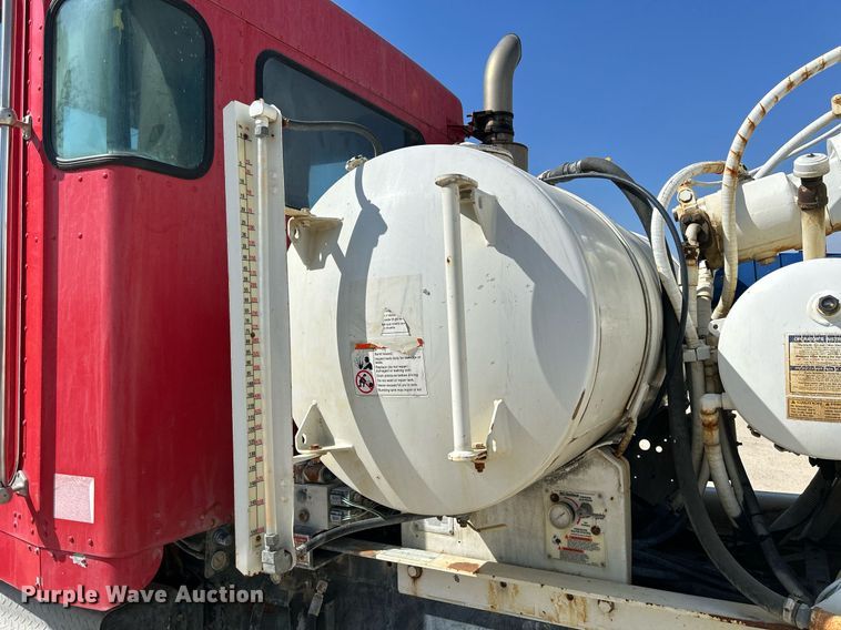 image for item DR4633 2003 Kenworth W900  ready mix truck