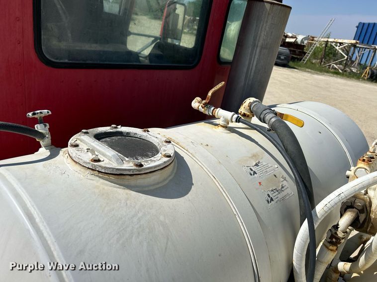 image for item DR4633 2003 Kenworth W900  ready mix truck