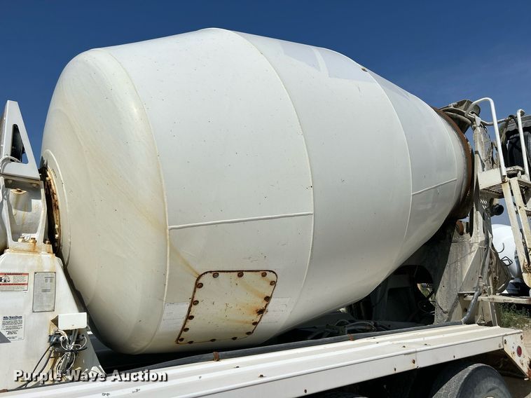 image for item DR4633 2003 Kenworth W900  ready mix truck