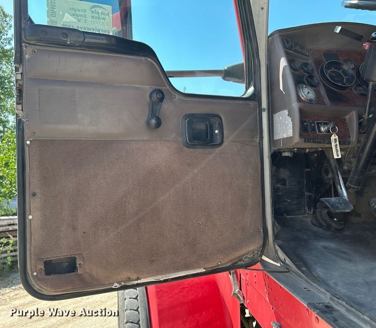 image for item DR4633 2003 Kenworth W900  ready mix truck