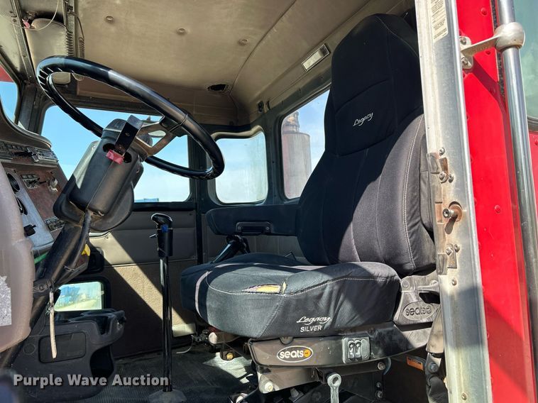 image for item DR4633 2003 Kenworth W900  ready mix truck