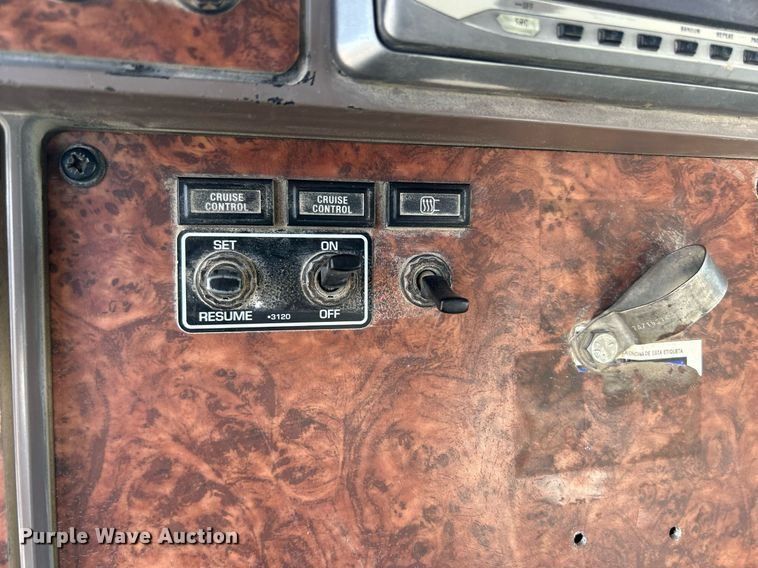 image for item DR4633 2003 Kenworth W900  ready mix truck