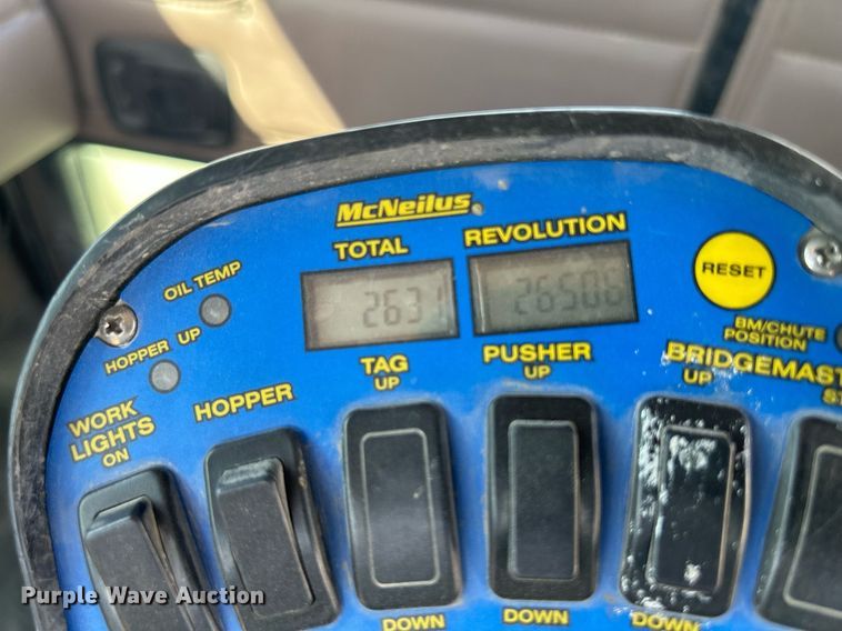 image for item DR4633 2003 Kenworth W900  ready mix truck