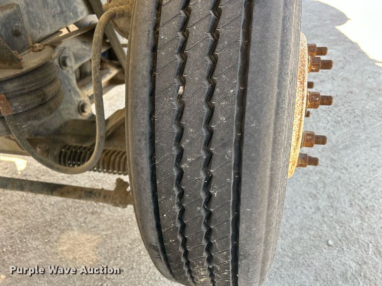 image for item DR4633 2003 Kenworth W900  ready mix truck