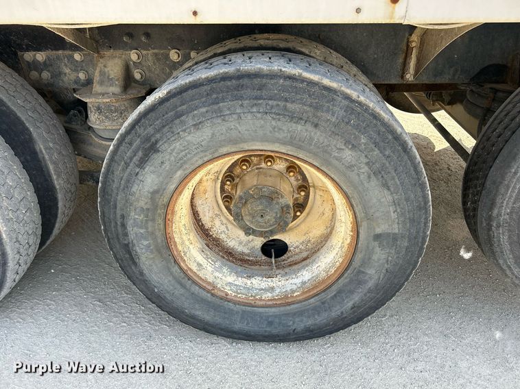 image for item DR4633 2003 Kenworth W900  ready mix truck