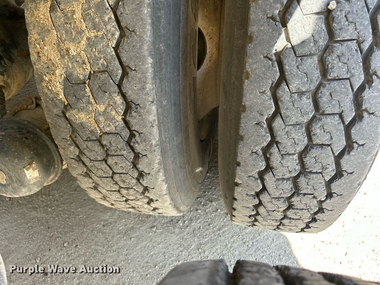 image for item DR4633 2003 Kenworth W900  ready mix truck