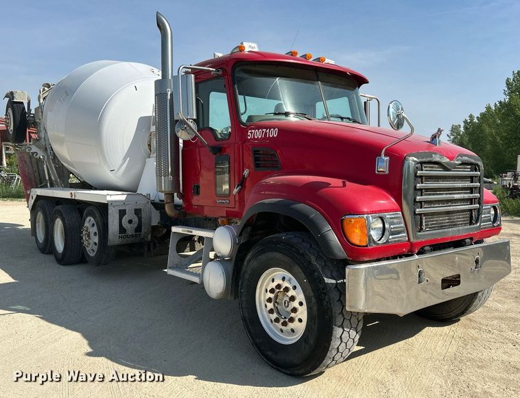 image for item DR4634 2007 Mack CV513 Granite  ready mix truck