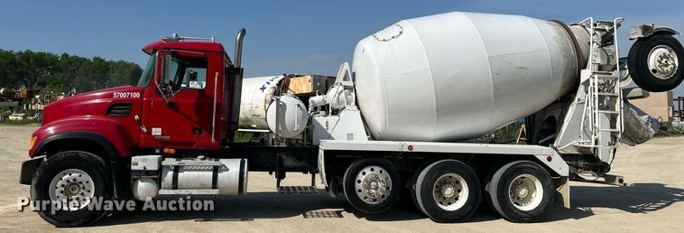 image for item DR4634 2007 Mack CV513 Granite  ready mix truck
