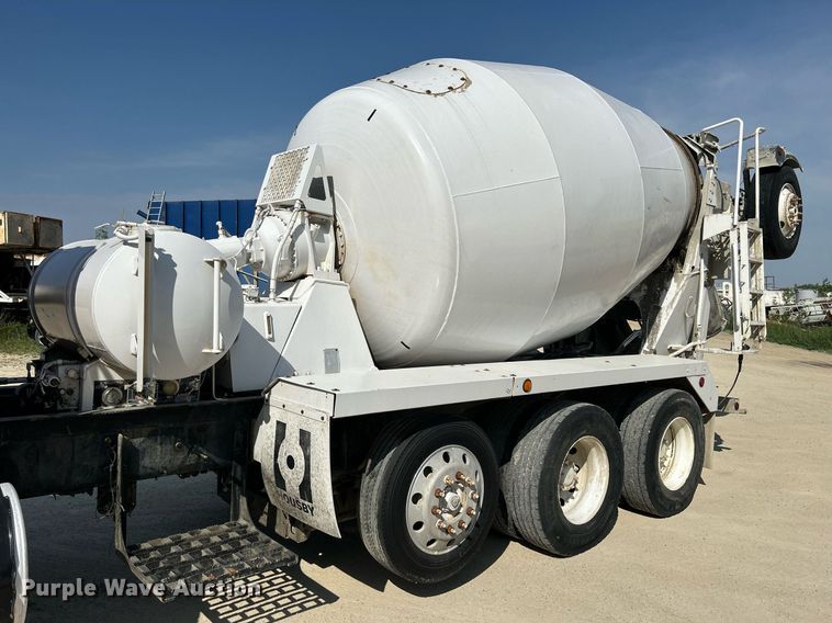 image for item DR4634 2007 Mack CV513 Granite  ready mix truck