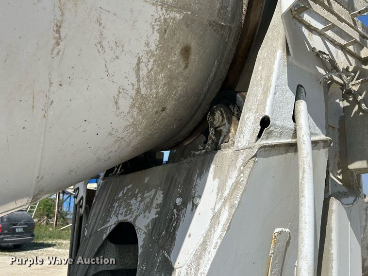 image for item DR4634 2007 Mack CV513 Granite  ready mix truck