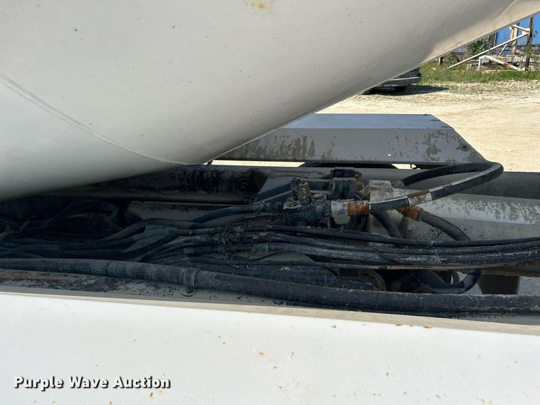 image for item DR4634 2007 Mack CV513 Granite  ready mix truck