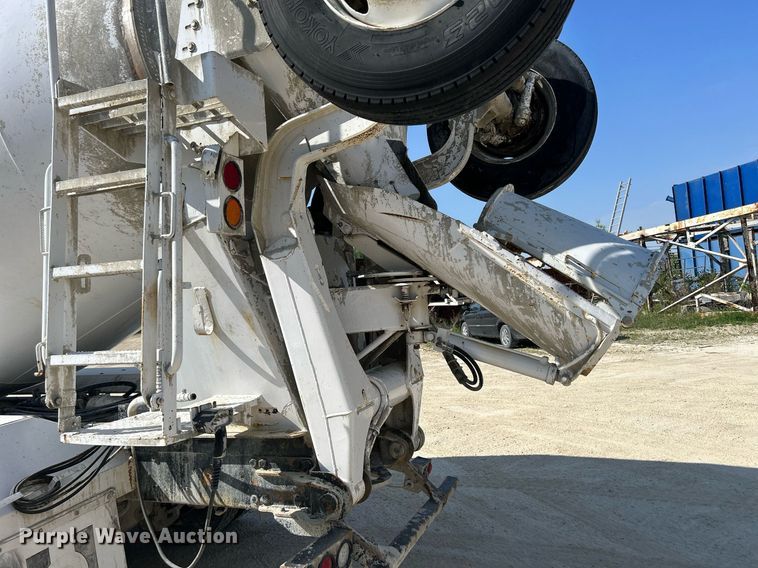 image for item DR4634 2007 Mack CV513 Granite  ready mix truck