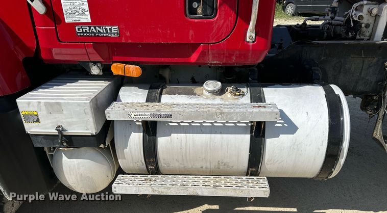 image for item DR4634 2007 Mack CV513 Granite  ready mix truck