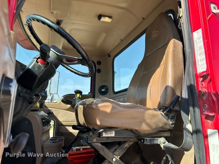 image for item DR4634 2007 Mack CV513 Granite  ready mix truck