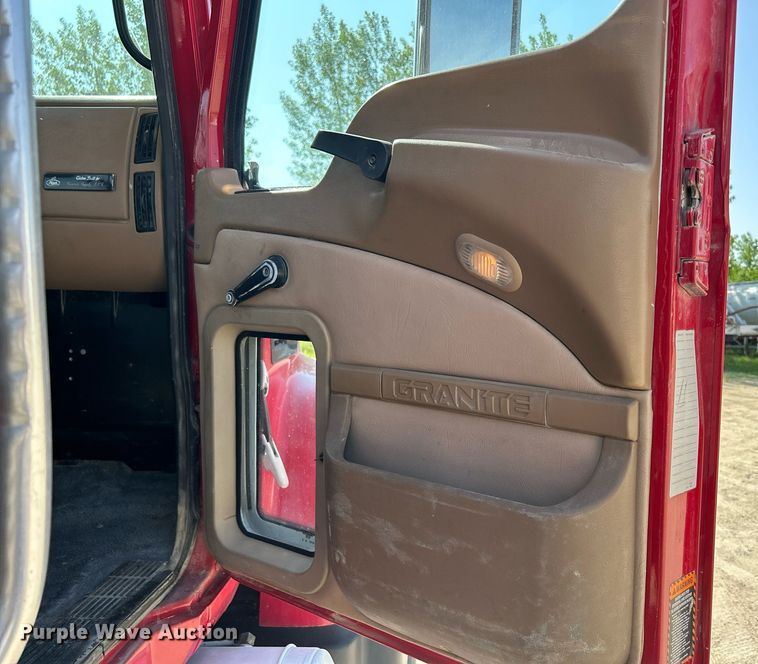 image for item DR4634 2007 Mack CV513 Granite  ready mix truck