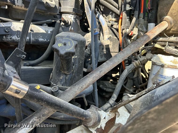 image for item DR4634 2007 Mack CV513 Granite  ready mix truck