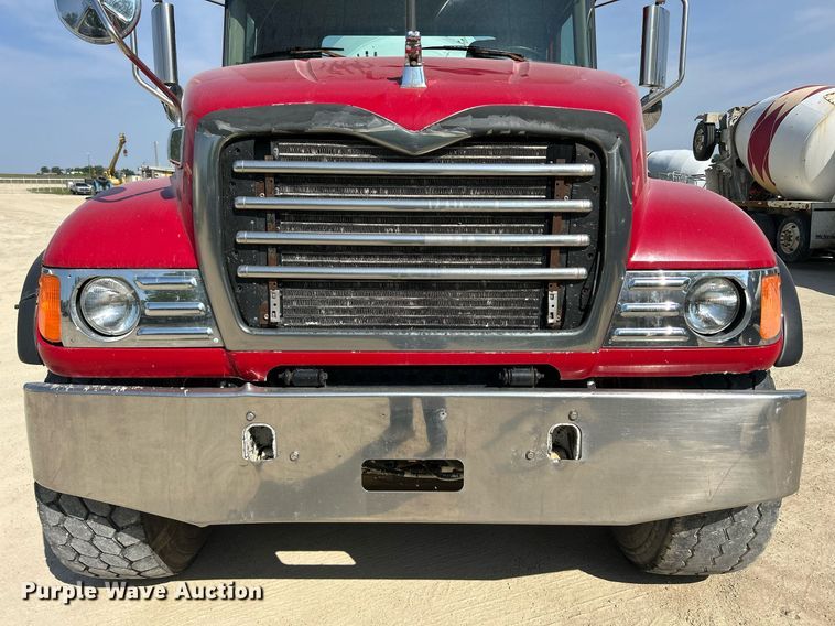image for item DR4634 2007 Mack CV513 Granite  ready mix truck