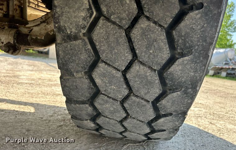 image for item DR4634 2007 Mack CV513 Granite  ready mix truck