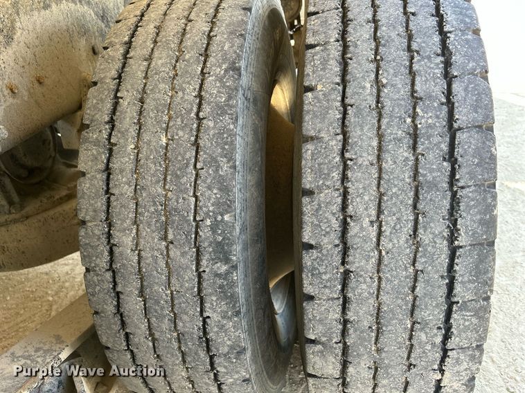 image for item DR4634 2007 Mack CV513 Granite  ready mix truck