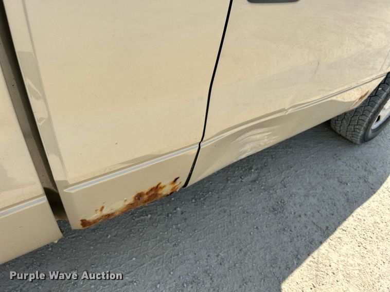 image for item DR4635 2007 Ford F150 XL  pickup truck