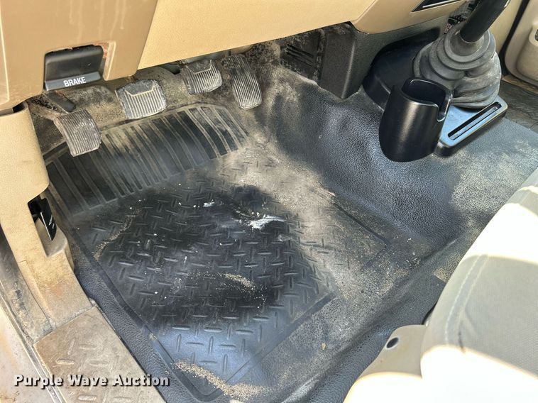 image for item DR4635 2007 Ford F150 XL  pickup truck