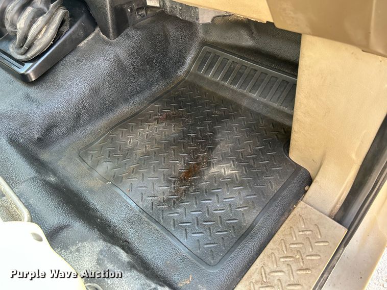 image for item DR4635 2007 Ford F150 XL  pickup truck