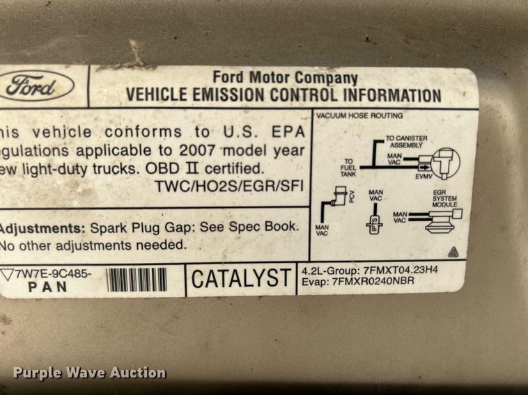 image for item DR4635 2007 Ford F150 XL  pickup truck