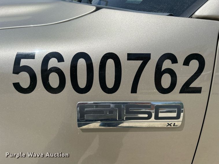 image for item DR4635 2007 Ford F150 XL  pickup truck