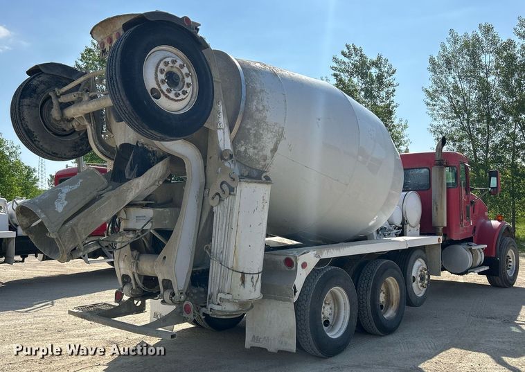 image for item DR4636 2003 Kenworth W900  ready mix truck