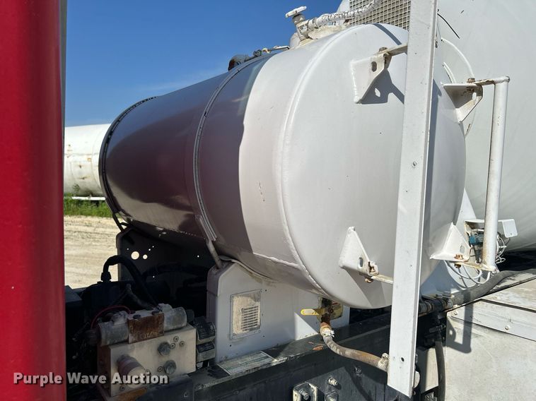 image for item DR4636 2003 Kenworth W900  ready mix truck